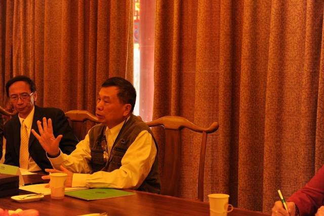 李安岳 美国加州针灸局前局长、美国中医博士
